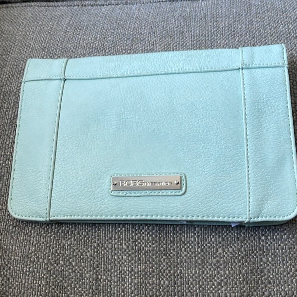 BCBGeneration clutch - Picture 2 of 8